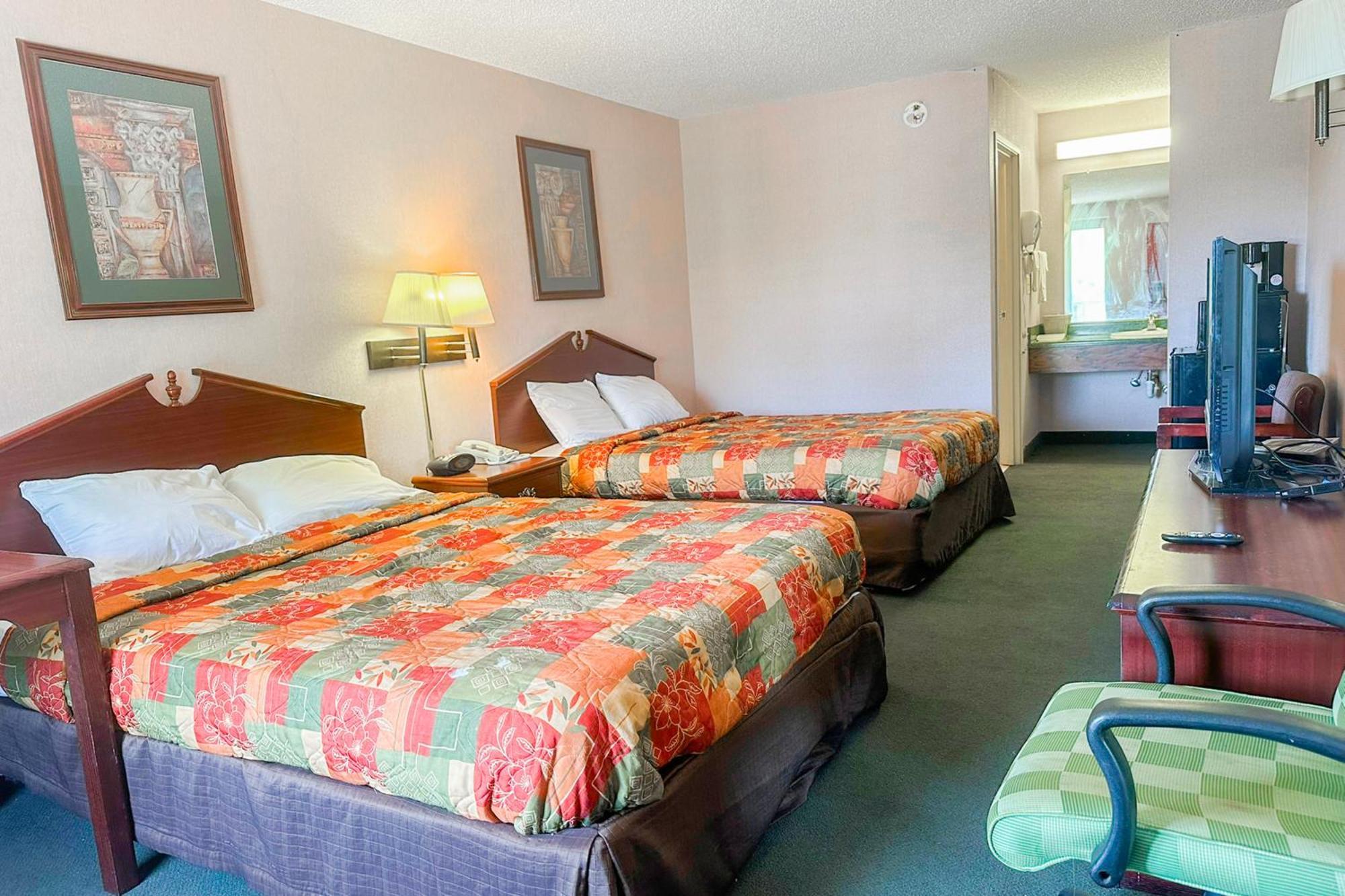 Oyo East I-75 Motel