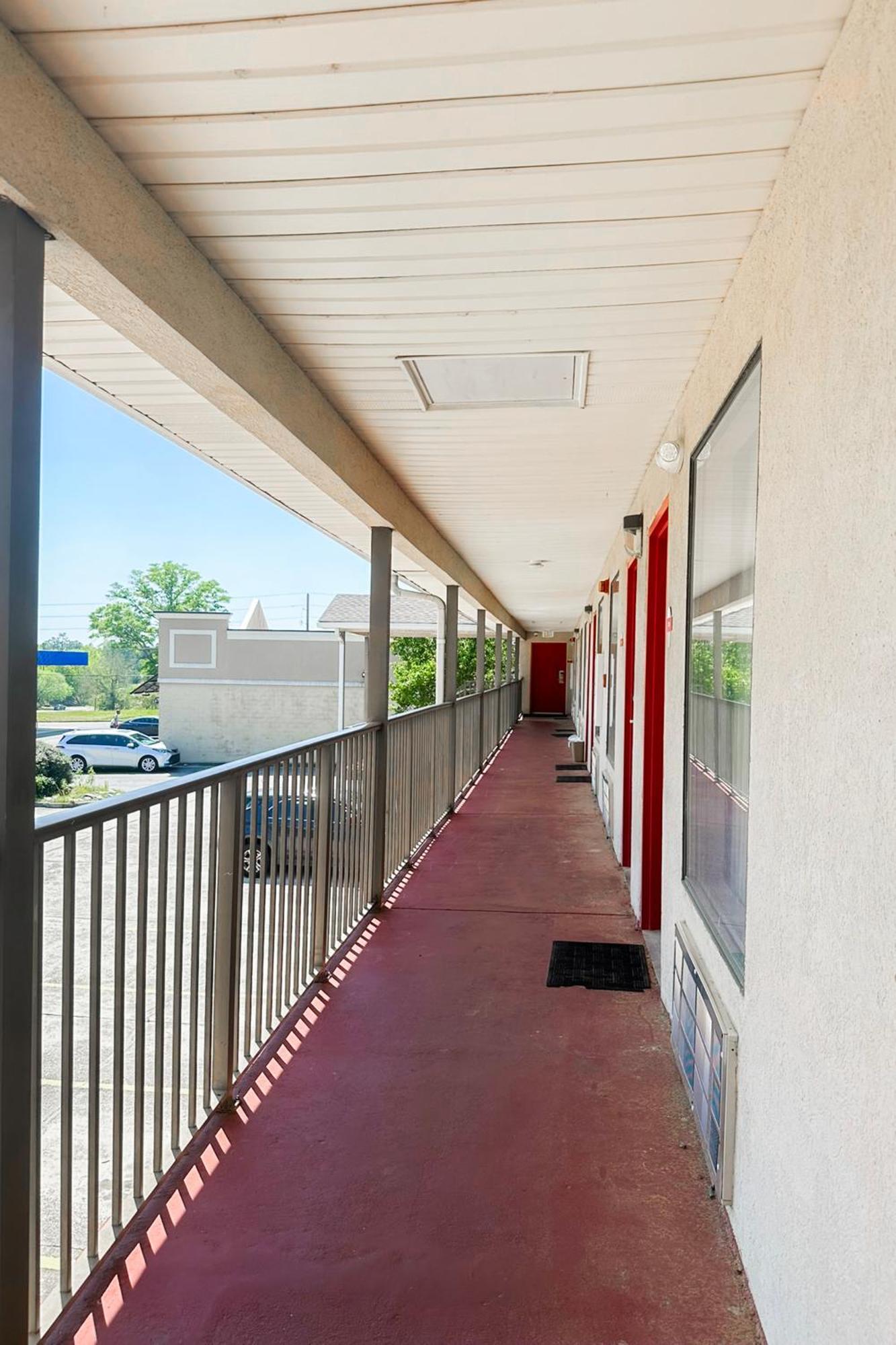 Oyo East I-75 Motel