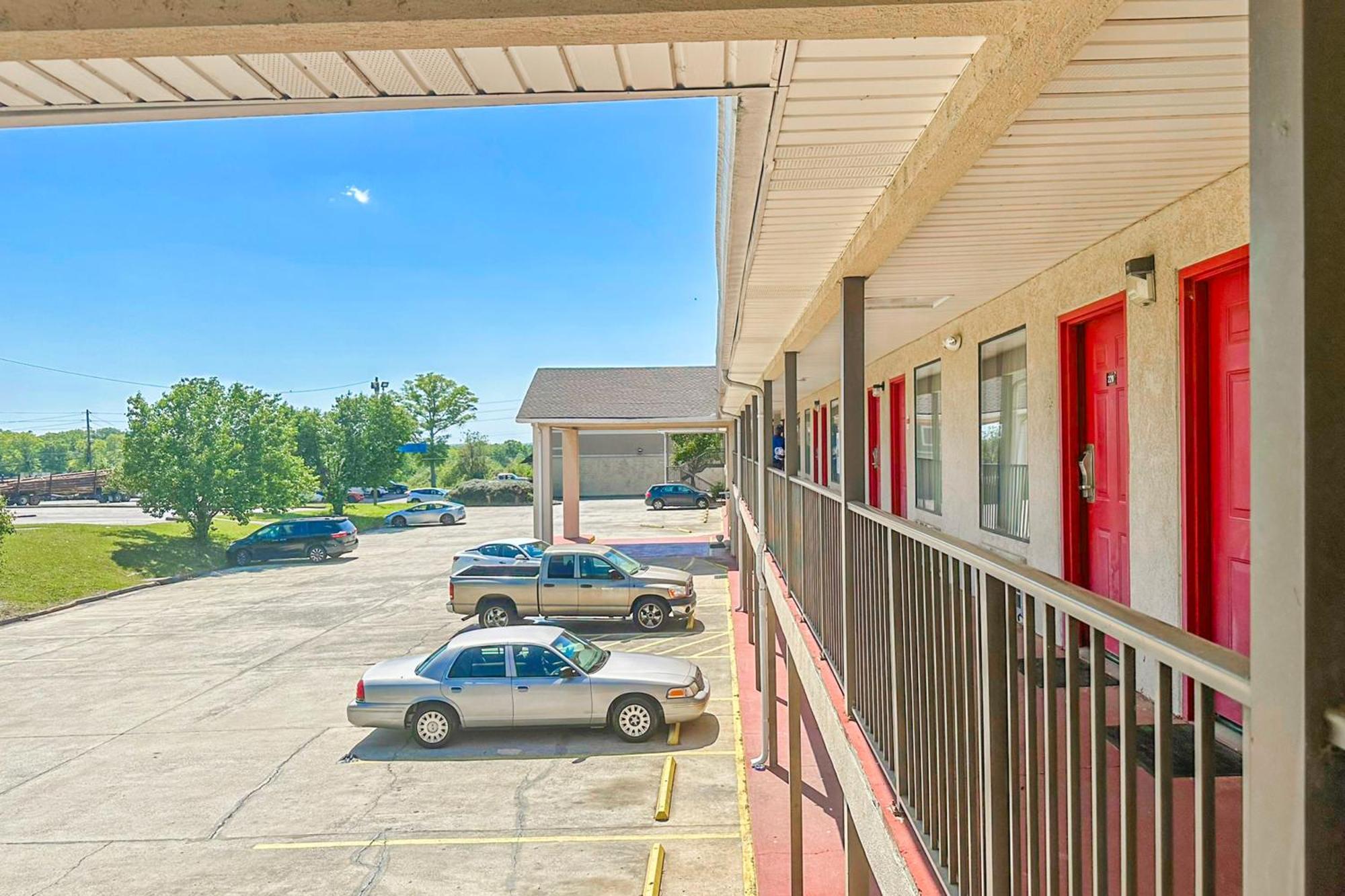 Motel Oyo East I-75